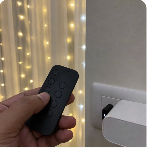 LED curtain light remote control and USB power connection